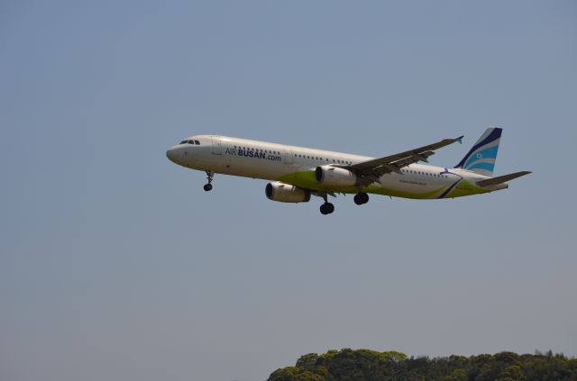 Airbus A321 (HL8072)