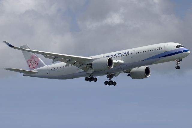 Airbus A350-900 (B-18902)