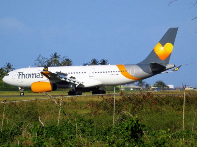 Airbus A330-200 (G-MLJL)