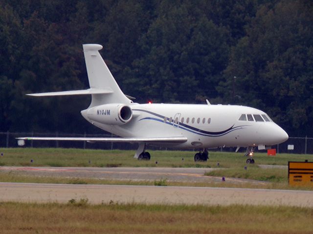 Dassault Falcon 2000 (N10JM)