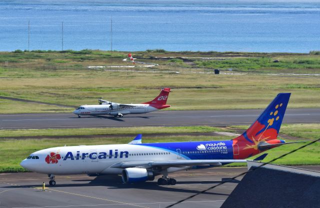 Airbus A330-200 (F-OHSD)