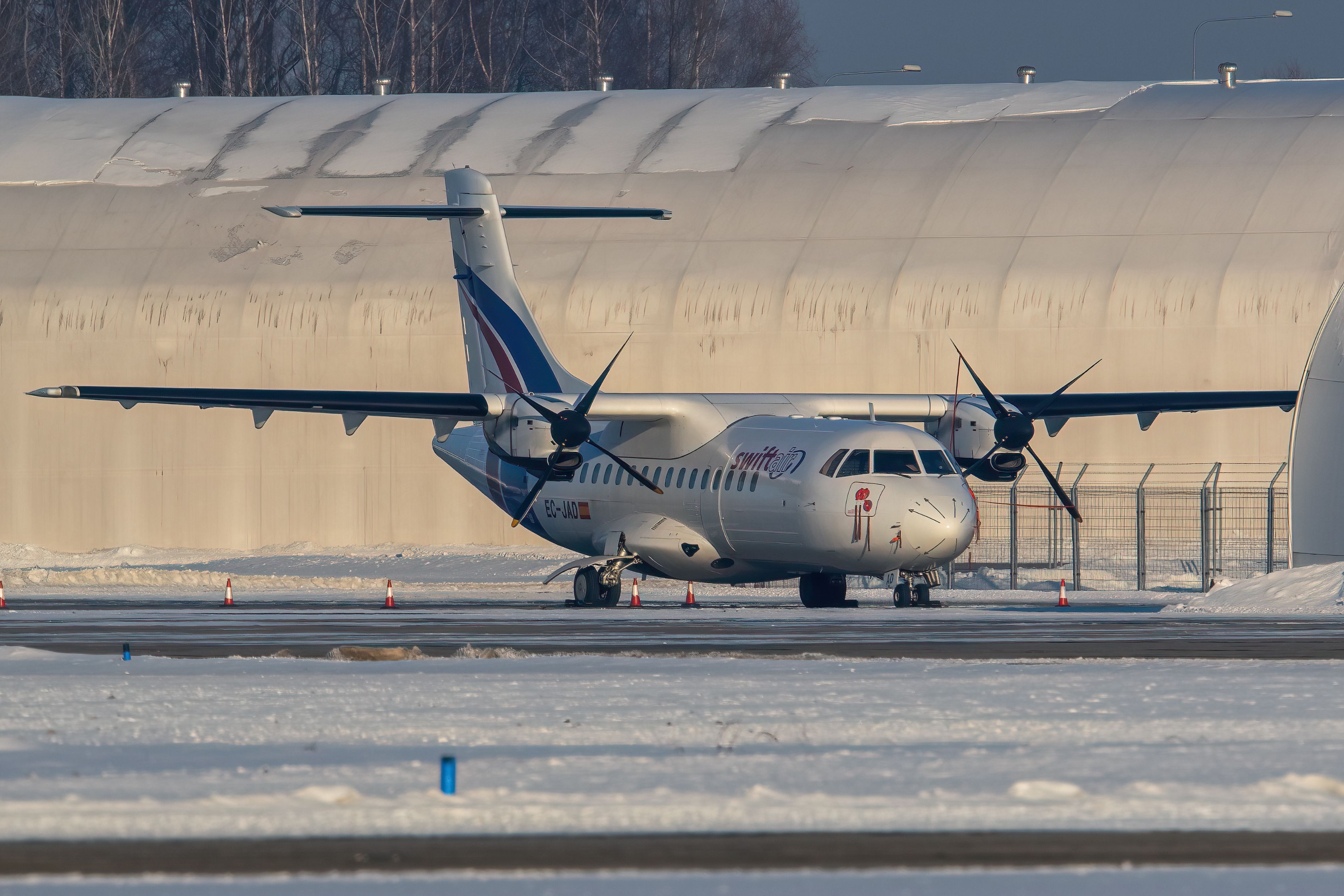 Aerospatiale ATR-42-300 (EC-JAD)