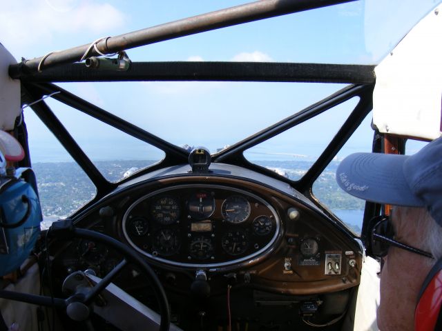 WACO O (N13562) - On approach to KSPG in WACO