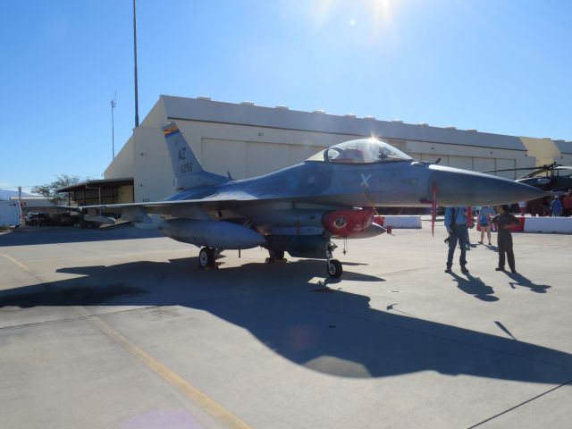 Lockheed F-16 Fighting Falcon — - Thunder & Lightning Over Arizona 2021