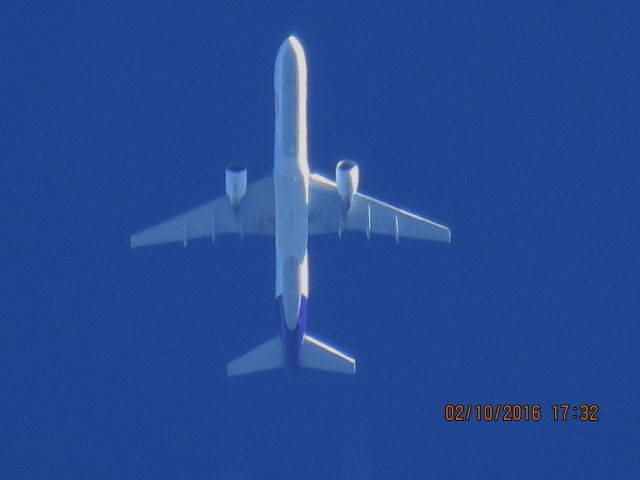 Boeing 757-200 (N977FD)