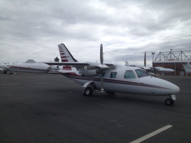 Mitsubishi MU-2 (N219MA) - On the Signature ramp ready to depart