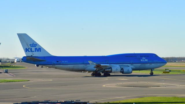 Boeing 747-400 (PH-BFC) - KLM Boeing 747-406(M) PH-BFC in Amsterdam 