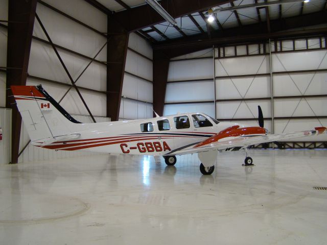 Beechcraft Baron (58) (C-GBBA)