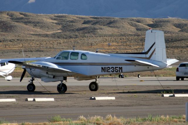 Beechcraft Twin Bonanza (N1235M) - 10-Aug-08