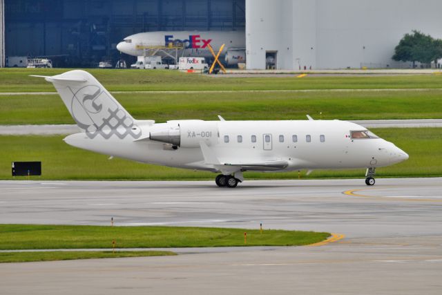 Canadair Challenger (XAA001) - 05-30-21