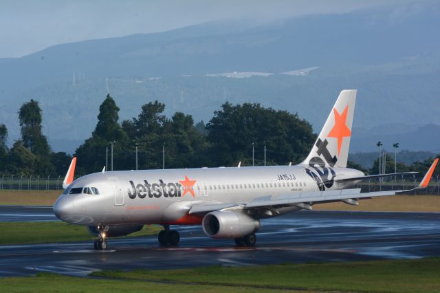 Airbus A320 (JA15JJ) - Oct.17.2016br /Landing at RJFK Kagoshima Airport !!