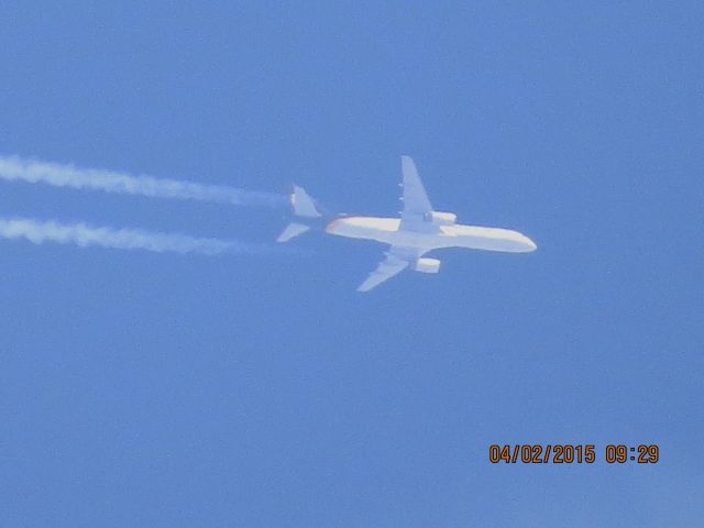 Boeing 757-200 (N445UP)