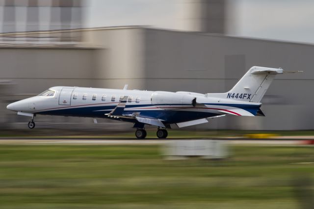 Learjet 45 (N444FX)