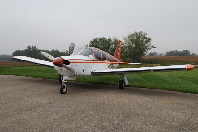 Piper Cherokee (N4857J)