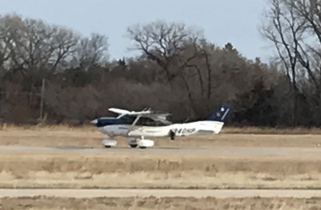 Cessna 206 Stationair (N940HP)