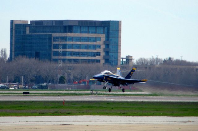 McDonnell Douglas FA-18 Hornet — - Blue #7 taking off from Moffett.  Pre-SUPER BOWL publicity flight.