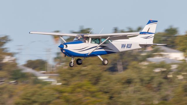 Cessna Skyhawk (VH-XUI)