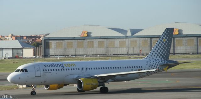 Airbus A320 (EC-JZI)