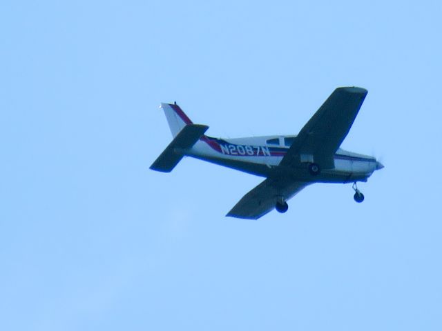 Piper Cherokee (N2087N)