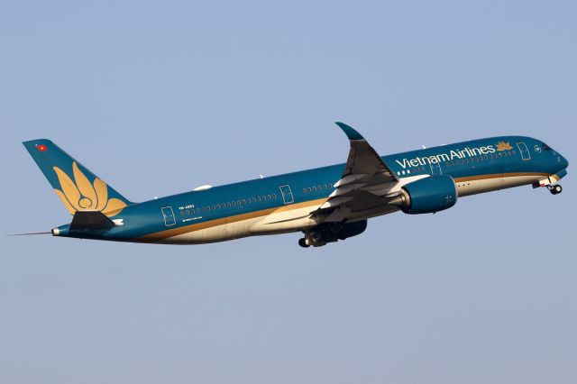 Airbus A350-900 (VN-A893)
