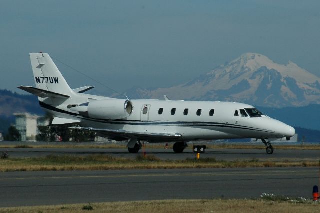 Cessna Citation Excel/XLS (N77UW)