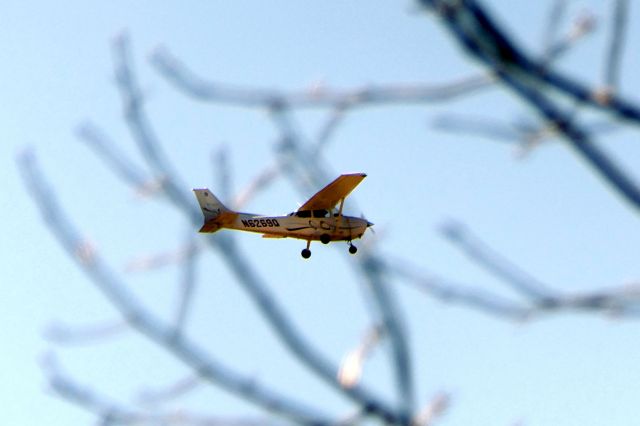 Cessna Skyhawk (N6269Q)