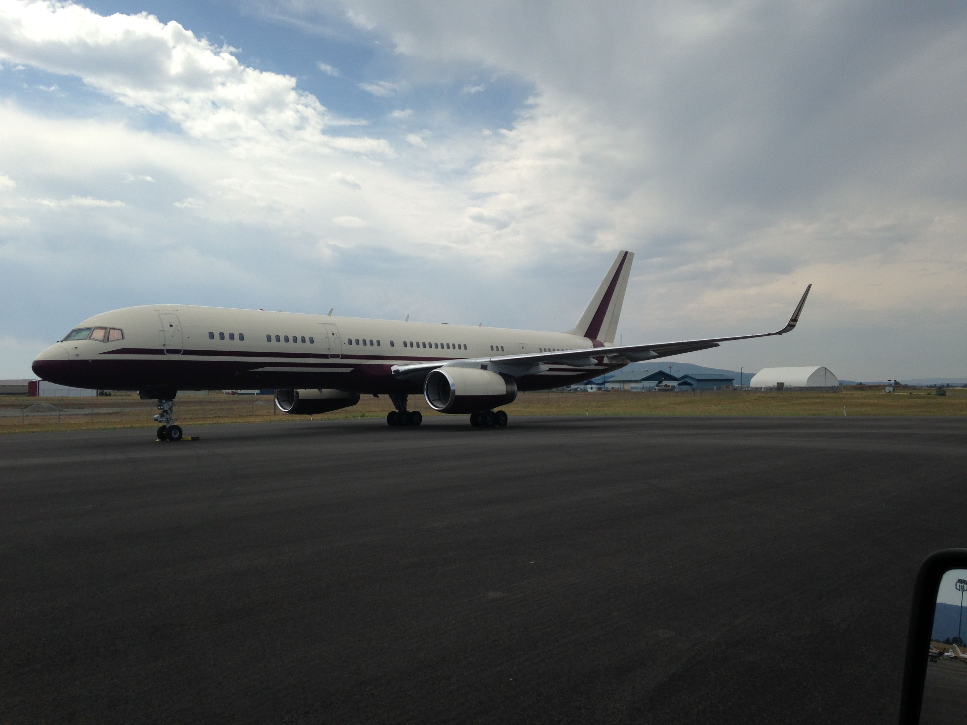 Boeing 757-200 (N770BB)