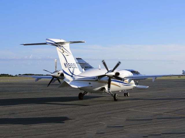 Piaggio P.180 Avanti (N196SL) - A very busy ramp at Natucket.