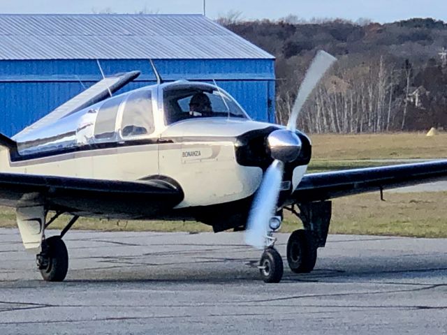 Beechcraft 35 Bonanza (N4487V)