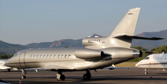 Dassault Falcon 900 (N239AX)