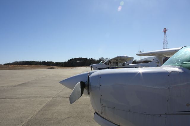 Cessna Skyhawk —