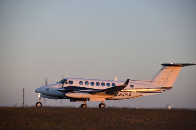 Beechcraft Super King Air 350 (N841KA)