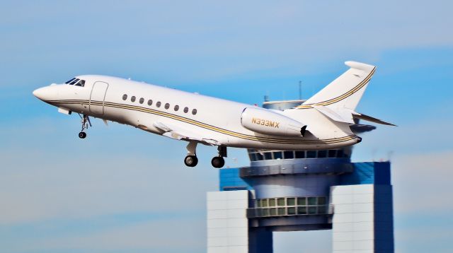 Dassault Falcon 2000 (N333MX) - N333MX 2007 Dassault FALCON 2000EX C/N 120 - Las Vegas - McCarran International (LAS / KLAS) USA - Nevada, October 14, 2011 Photo: Tomás Del Coro