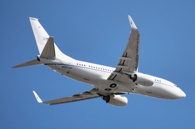 02-0201 — - United States Air Forcebr /Callsign: BOXER Eight-Onebr /113th Wing / 201st Airlift Squadronbr /C-40C (Boeing 737-700C)