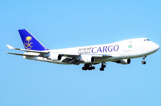 Boeing 747-400 (TC-MCT)