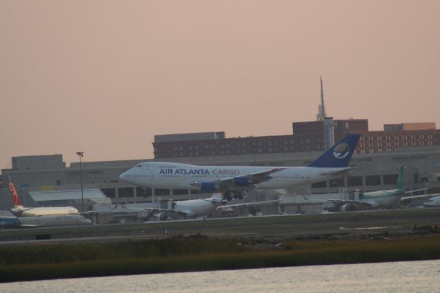 Boeing 747-200 (TF-ARM)