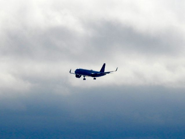 Airbus A320 (N281VA)