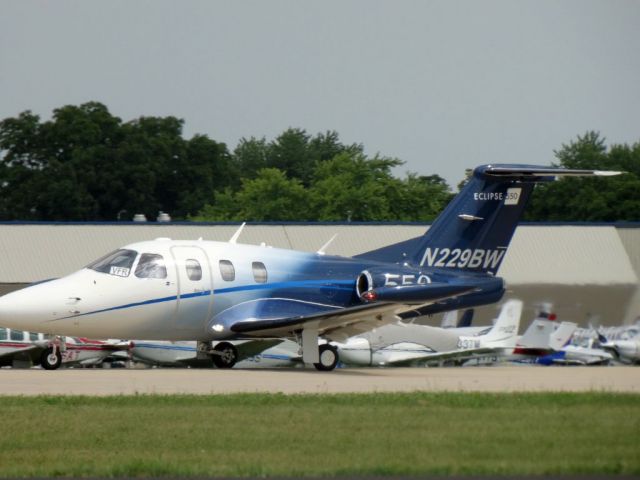 Eclipse 500 (N229BW)