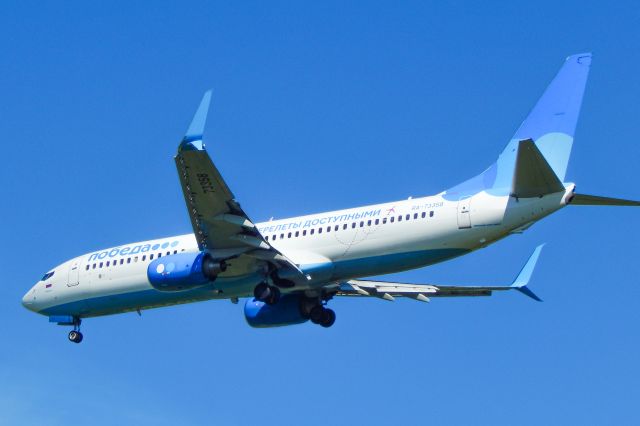 Boeing 737-800 (RA-73358)