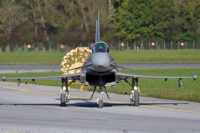 EUROFIGHTER Typhoon (7LWM)