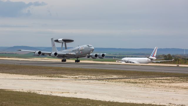 Boeing E-3F Sentry —