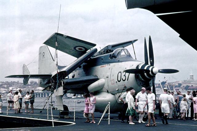 FAIREY Gannet (037R) - Fairey Gannet A.E.W.3 037R RN NAS 849 C flight HMS Ark Royal Dec 1965