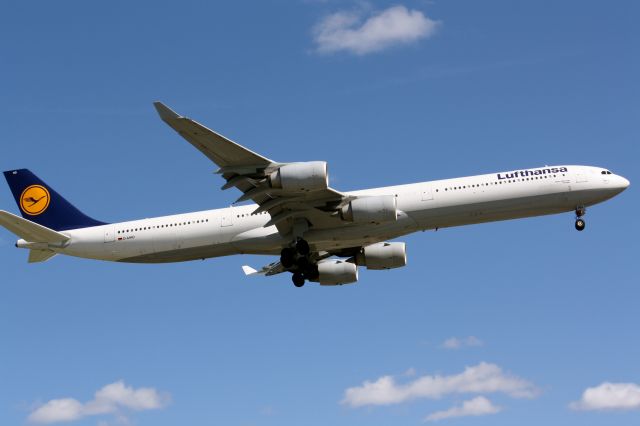 Airbus A340-600 (D-AIHD) - Lufthansa Flight#470 Arriving At Lester B.Pearson Intl,CYYZ/YYZ