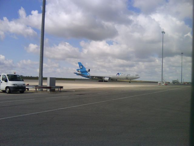 Boeing MD-11 (Z-BAM) - McDonnell Douglas MD-11F de AV Cargo Airlines