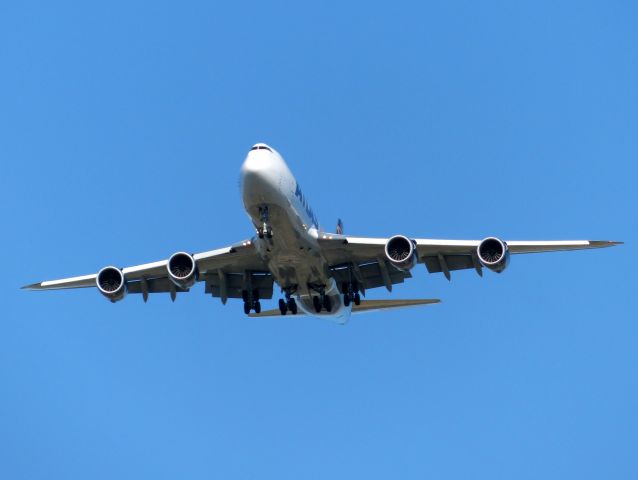 BOEING 747-8 (N854GT)