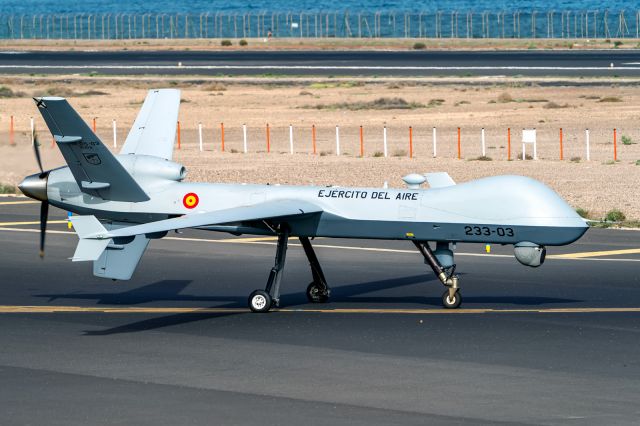 — — - MQ-9 Predator B /NR.25-03/10213/233-03 /Spain Air Force