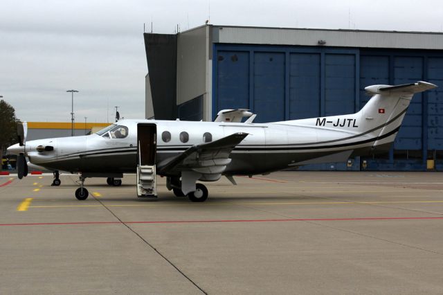 Pilatus PC-12 (M-JJTL)