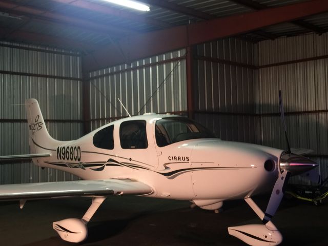 Cirrus SR-22 (N968CD)