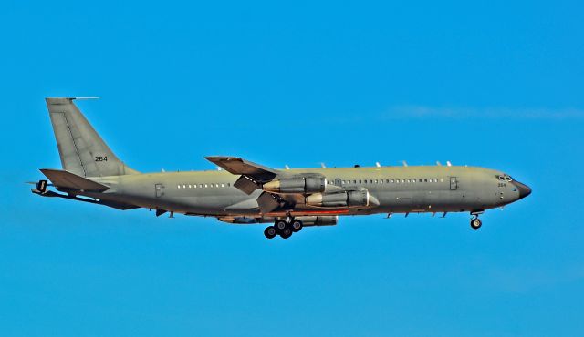 Boeing 707-300 — - Israel Air Force Boeing 707-3J6C(KC) Reem 264 4X-JYH (cn 20721/875) 120 Squadron "Desert Giant" - RED FLAG 15-4 August 17 to 28br /br /Las Vegas - Nellis AFB (LSV / KLSV)br /TDelCorobr /August 24, 2015