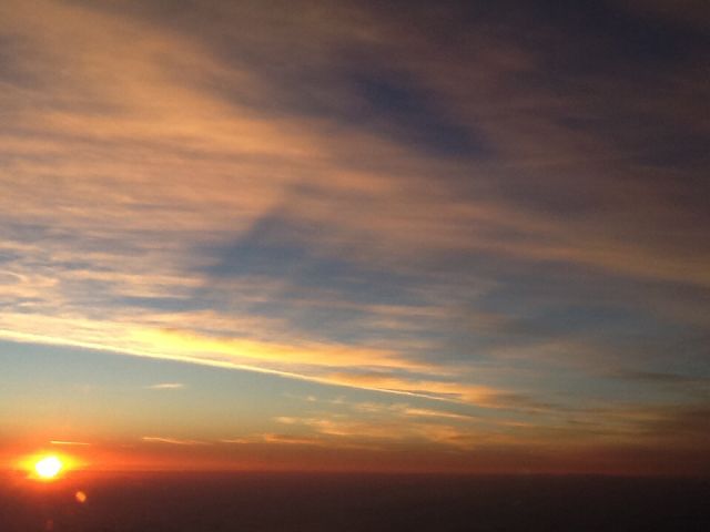 Cirrus SR-22 (VH-SGS) - Sunrise over Bass Strait